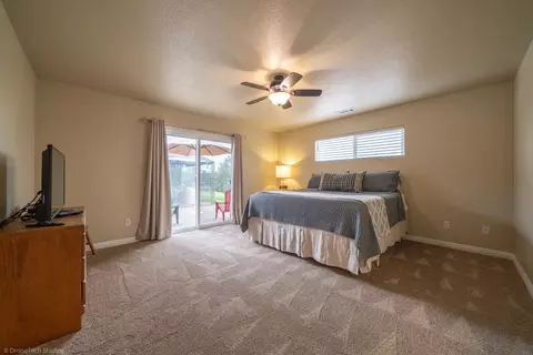 11421 Prosperity Ln, Redding, CA 96003 photo 12