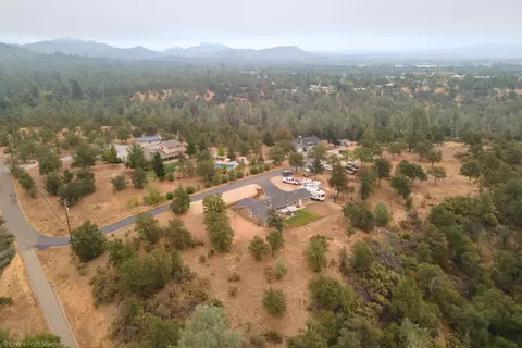 11421 Prosperity Ln, Redding, CA 96003 photo 25