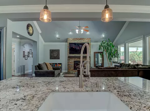 2929 Blue Horizon Dr, Redding, CA 96002 photo 14