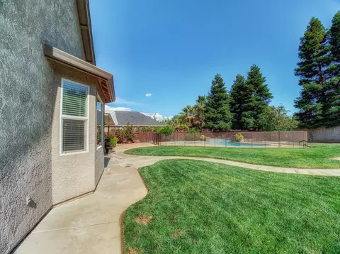 2929 Blue Horizon Dr, Redding, CA 96002 photo 43
