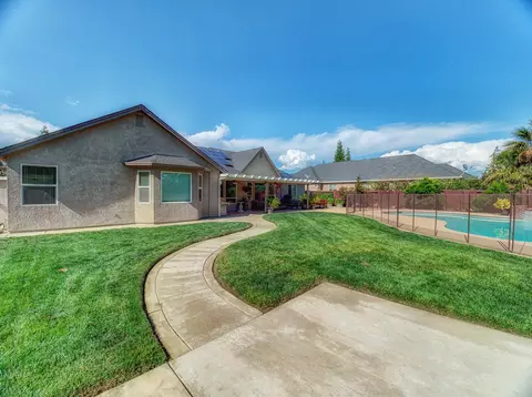 2929 Blue Horizon Dr, Redding, CA 96002 photo 45