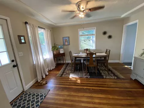 1335 Willis St, Redding, CA 96001 photo 1