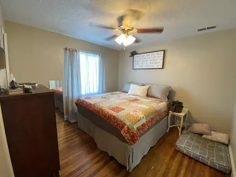 1335 Willis St, Redding, CA 96001 photo 9