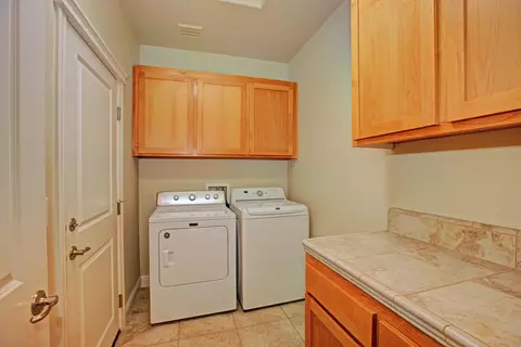 1345 Bonhurst Dr, Redding, CA 96003 photo 23