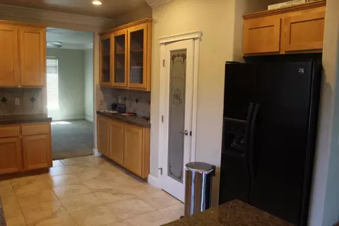 1345 Bonhurst Dr, Redding, CA 96003 photo 10