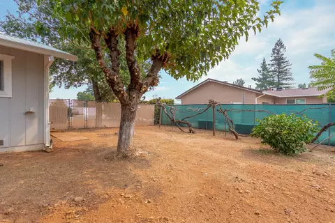 7082 Hermosa Way, Redding, CA 96002 photo 22