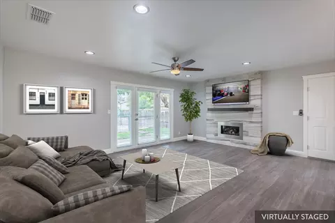 7082 Hermosa Way, Redding, CA 96002 photo 4