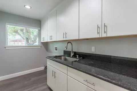 7082 Hermosa Way, Redding, CA 96002 photo 16