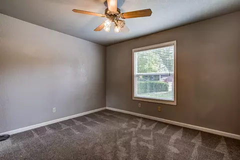 4470 Moyvane Dr, Redding, CA 96001 photo 20
