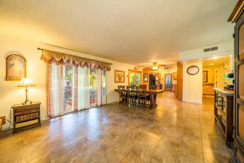 410 Woodacre Dr, Redding, CA 96002 photo 12