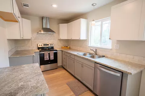 13772 Bear Mountain Rd, Redding, CA 96003 photo 6