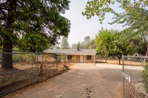 13772 Bear Mountain Rd, Redding, CA 96003 photo 2