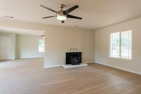 13772 Bear Mountain Rd, Redding, CA 96003 photo 9