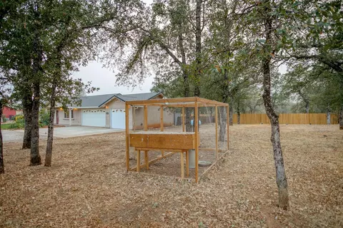 20215 Freeman Way, Redding, CA 96002 photo 35
