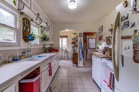 991 Center St, Redding, CA 96001 photo 13