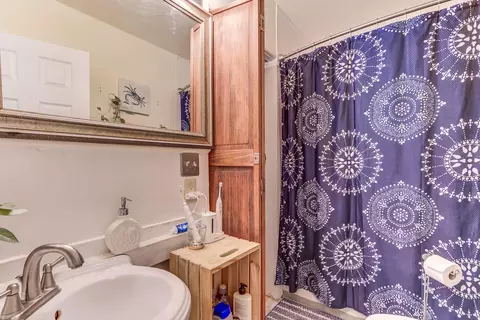 991 Center St, Redding, CA 96001 photo 9