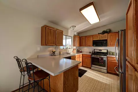 2243 Badger Ct, Redding, CA 96001 photo 18