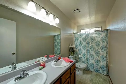 2243 Badger Ct, Redding, CA 96001 photo 22
