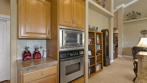 1240 Chandon Ct, Redding, CA 96003 photo 25
