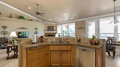 1240 Chandon Ct, Redding, CA 96003 photo 24