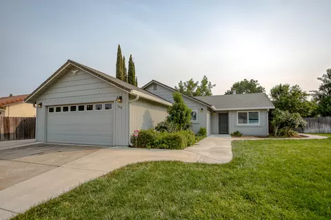 2831 Amethyst Way, Redding, CA 96003 photo 1