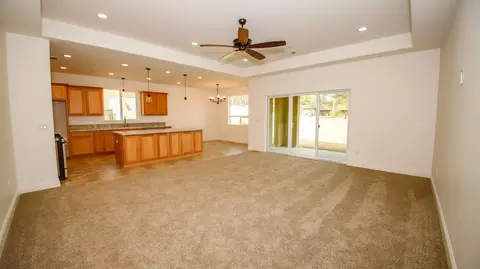 11347 Menlo Way, Redding, CA 96003 photo 5