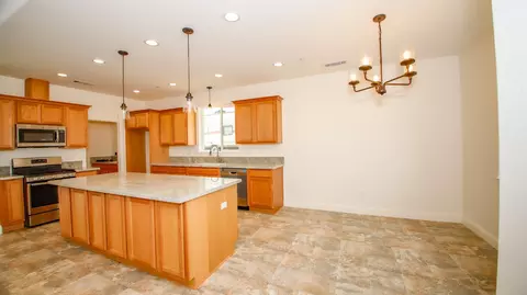 11347 Menlo Way, Redding, CA 96003 photo 8