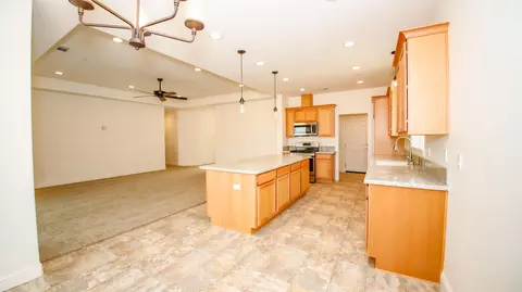 11347 Menlo Way, Redding, CA 96003 photo 7