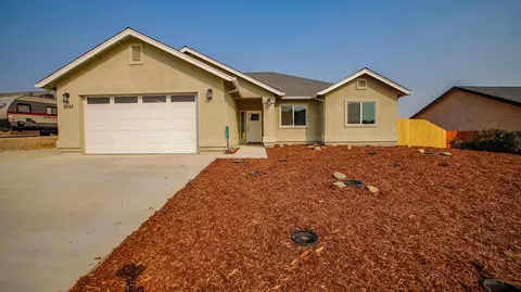 11347 Menlo Way, Redding, CA 96003 photo 2