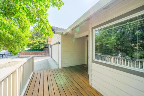 1582 Olive Ave, Redding, CA 96001 photo 3