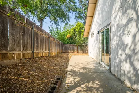1582 Olive Ave, Redding, CA 96001 photo 24