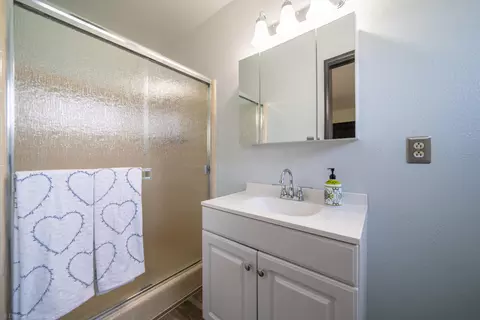 19550 Medo Vale Ln, Redding, CA 96002 photo 9