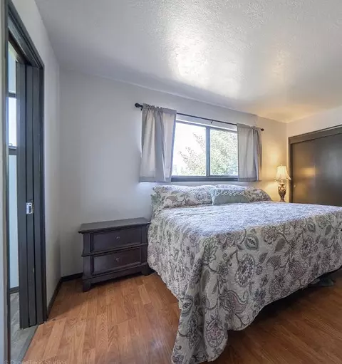 19550 Medo Vale Ln, Redding, CA 96002 photo 8