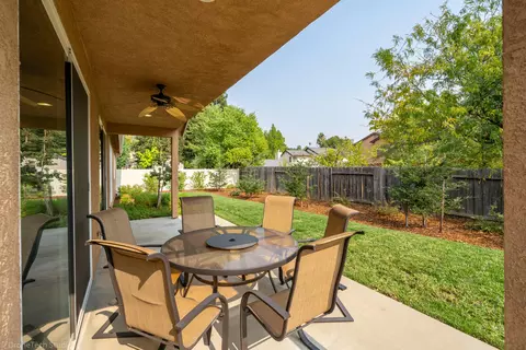 2177 Cadjew St, Redding, CA 96003 photo 53