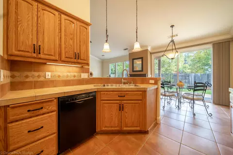 2177 Cadjew St, Redding, CA 96003 photo 23