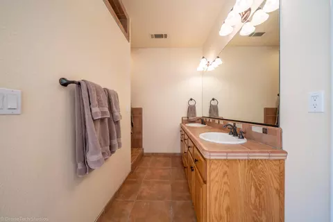 2177 Cadjew St, Redding, CA 96003 photo 31