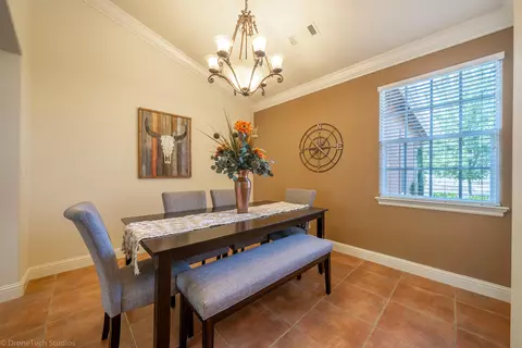 2177 Cadjew St, Redding, CA 96003 photo 7