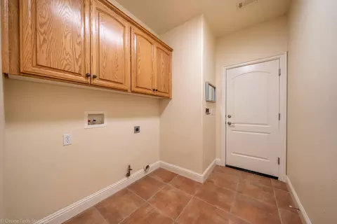 2177 Cadjew St, Redding, CA 96003 photo 24