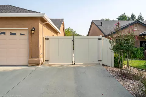 2177 Cadjew St, Redding, CA 96003 photo 55