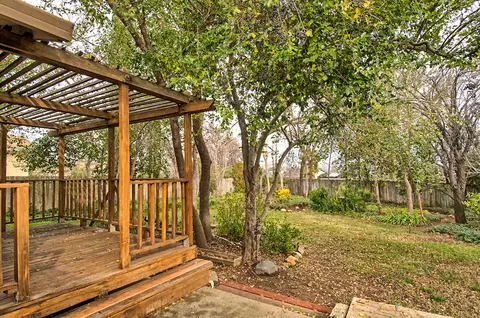2510 Starlight Blvd, Redding, CA 96001 photo 3