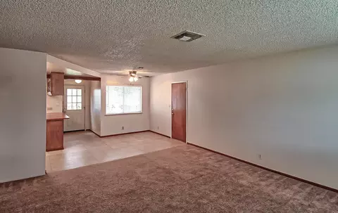 2510 Starlight Blvd, Redding, CA 96001 photo 5