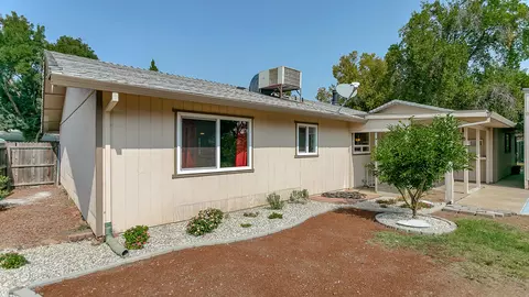 330 Newport Dr, Redding, CA 96001 photo 28