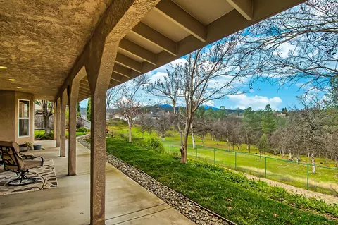 2405 Cumberland Dr, Redding, CA 96001 photo 22