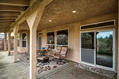 2405 Cumberland Dr, Redding, CA 96001 photo 20