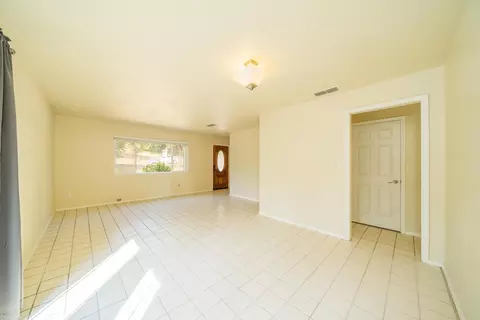 1757 Benton Dr, Redding, CA 96003 photo 8