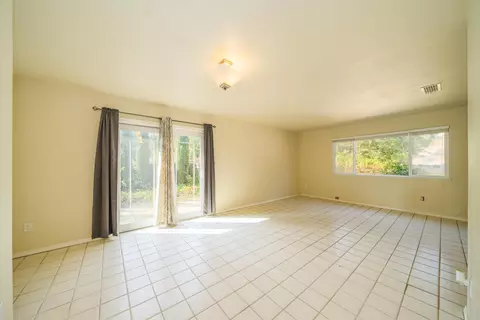 1757 Benton Dr, Redding, CA 96003 photo 9