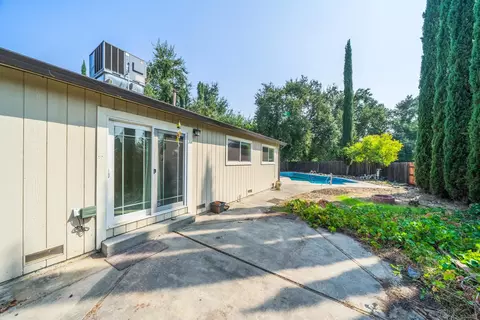 1757 Benton Dr, Redding, CA 96003 photo 17