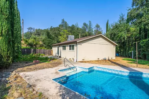 1757 Benton Dr, Redding, CA 96003 photo 21
