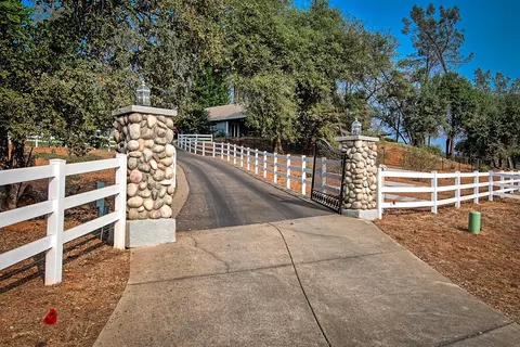 13450 Mitchellinda Dr, Redding, CA 96003 photo 41