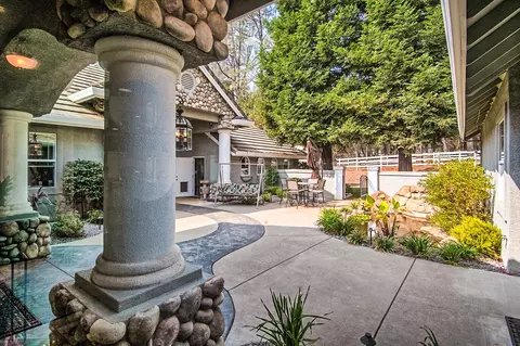 13450 Mitchellinda Dr, Redding, CA 96003 photo 48